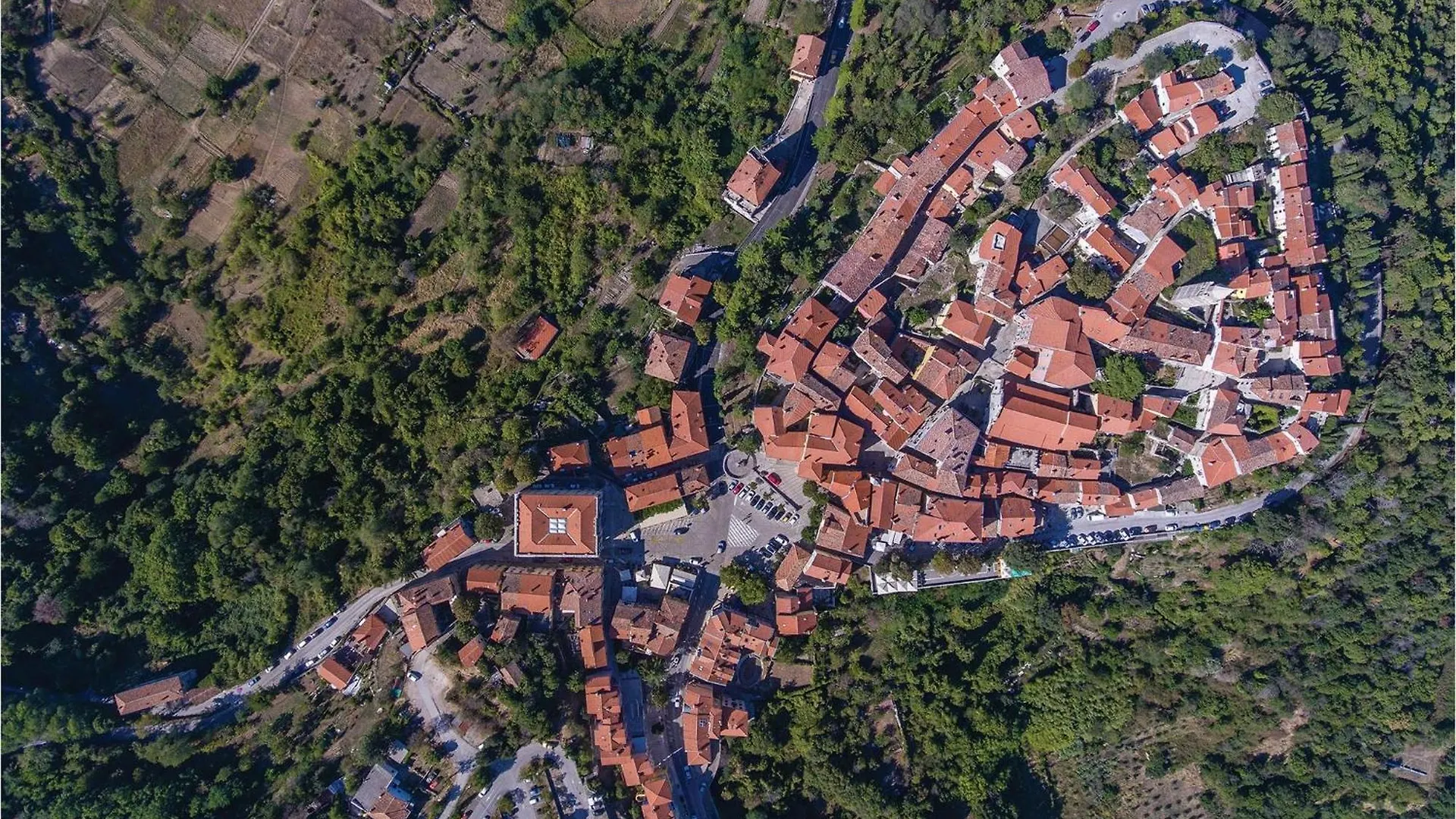 2 Bedroom Awesome Apartment In Labin Nedescina